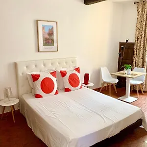 le-1835-studio-rouge-corail.fr-provencehotel.com/
