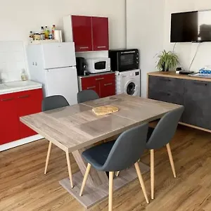 Joli T2 Dans Maison De Village Chateauroux-les-Alpes